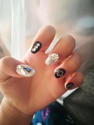 -纤指百魅美甲美睫