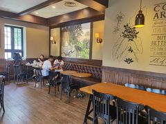 大堂-星巴克(宁波月湖盛园店)