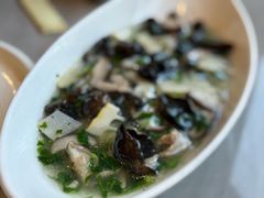 -侬佳蒸菜馆(听潮店)