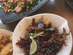 -隔壁老王·家常云南菜(花巷店)