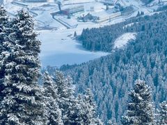 -丝绸之路山地度假区滑雪场