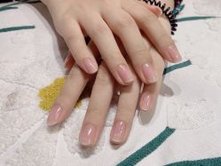 -桃色美甲沙龙
