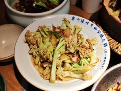 有机花菜-吃饭皇帝大土家民族菜(正大广场店)