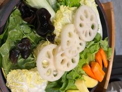 -一朵菌·野生菌探索家火锅(南亚店)