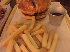 祖母超级至尊汉堡-G+KITCHEN(龙湖狮山天街店)