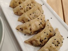 -财兜兜大黄山小馄饨