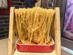 -东口码头·烧鸽子·鱼头泡饼·地方菜(金鹰悦城店)