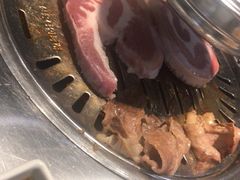 -韩聚屋韩国烤肉餐厅(新北万达店)