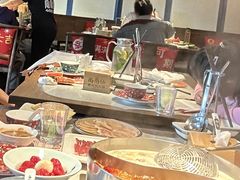 -尚尚仙·酸汤猪手·猪肚鸡火锅(华联万柳购物中心店)