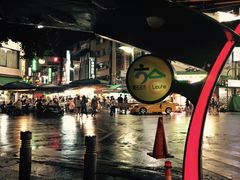 -六合夜市