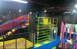 -蹦贝运动中心·蹦床·攀岩·闯关(龙岗店)