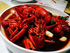 -茸梅路右拐龙虾-农家菜(松江店)