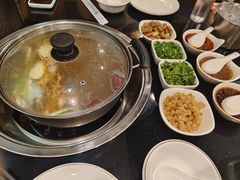 -丫丫汤膳打边炉(宏府408坊店)