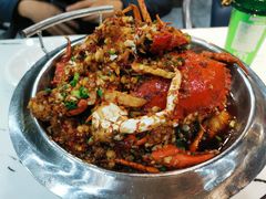 -凤凰路何眼镜香辣蟹(花果园店)