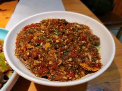秘密大拌菜-丹东立强海鲜烧烤·牛B大串(星海店)
