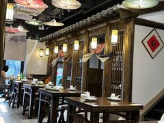 -聚汇三少·龙虾·中餐厅(莫邪路新天地店)