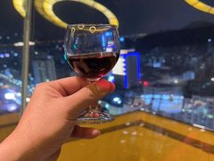 -宝利来国际大酒店-凤凰阁旋转餐厅