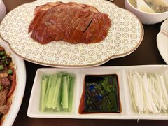 -湖北三五醇酒店·35年新楚菜