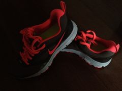 -NIKE上海青浦换季优惠店