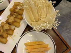 -沸炉重庆老火锅(军事博物馆店)