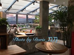 -HIGH FIVE哈福手工汉堡(桂林路店)