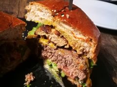 单片鹅肝汉堡-HIGH FIVE哈福手工汉堡(桂林路店)