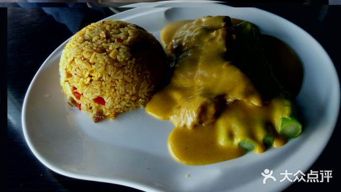 马来娘惹咖喱鸡扒饭