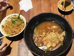 -万记麻辣烫国展总店