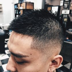 -MARTIN'S BARBER SHOP男士理发馆