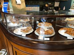面包甜点陈列柜-Pie Bird(新闸路店)