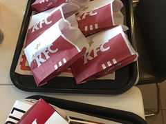 -肯德基(中纬店)