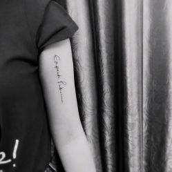 -明星刺青·洗纹身