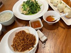 -金枝玉叶上海人家食府(三里河店)