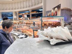 -HOT CRUSH趁热集合·现烤面包(环球港店)