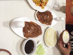 -大鸭梨烤鸭店(金顶街店)