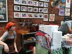 大堂-亚明蟹肉面特大虾饺(สีลม)