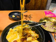 -肥肥虾庄·金牌油焖大虾(杨园滨江时代walk店)