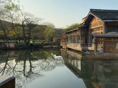-绿茶餐厅(龙井船宴· 品牌总店)
