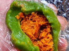 蛋黄肉松青团-许阿姨糕团店(南京总店)