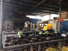 -红旗山庄(圭峰山店)