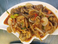 姜葱爆炒花蛤-覃记海鲜美食餐厅
