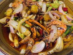 -休记光头香辣蟹干锅店(衣冠庙店)