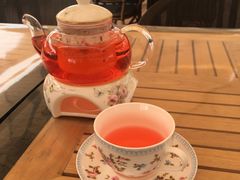 玫瑰果木槿花茶-LENBACH兰巴赫西餐啤酒坊(大连东港店)