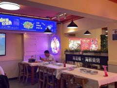 -海盗船. 龙虾烧烤. 酒馆