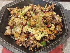 -老佛爷正宗铜炉蛙锅(五道口店)