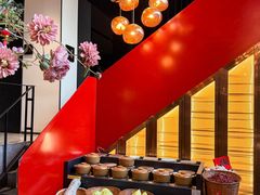 -黛遇·黛瓦宴花园餐厅