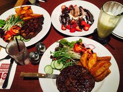 -Pancakes on the rocks(Darling Harbour)