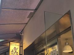 -粉八·云南米线·建水烧烤(常熟路店)