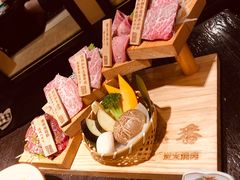 -山川小町·极番烧肉(新地假日广场店)