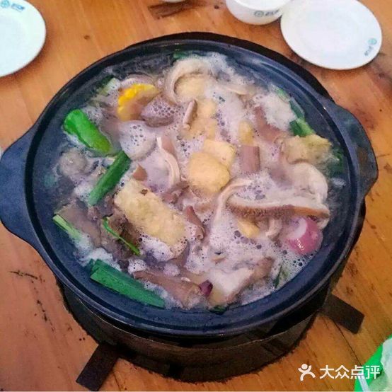 益街坊牛腩火锅(南边海店)